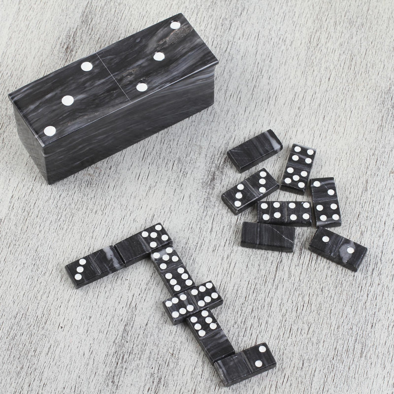 Johnsen Fascinating Défi Onyx Dominoes
