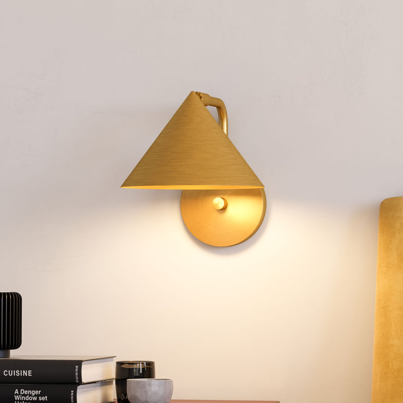 Ireland Armed Sconce, Brushed Gold