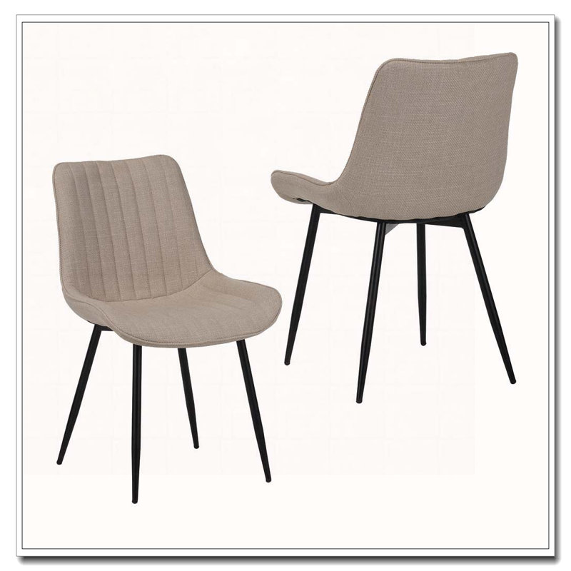 Chaise de salle à manger avec dossiers rembourrés et pieds en métal