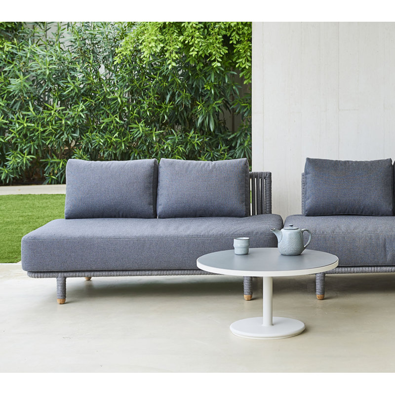 Outdoor Round, 29.6" W  x 29.6" L x 18" H, Lava Gray/Ceramic Light Gray