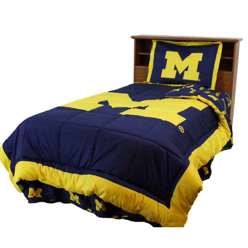 NCAA Sateen Comforter, Queen Comforter + 2 Standard Shams, Michigan