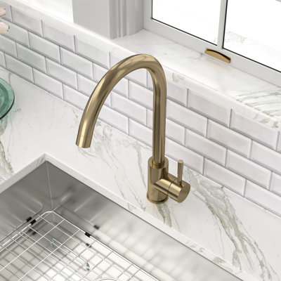 Robinet simple en or pour évier de cuisine, bec arqué à 360 degrés, fabrication en acier inoxydable 304, ternissure et rouille, nettoyage facile à installer, cartouche à fuite en céramique, boyaux d'arrosage inclus