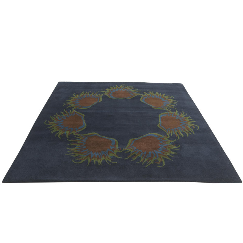Tapis bleu marine 8 pi Pineland