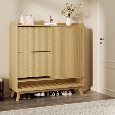 Armoire à chaussures cannelée avec 2 tiroirs rabattables, porte coulissante et tablettes réglables, range-chaussures autoportant en bois étroit pour le vestibule et le couloir