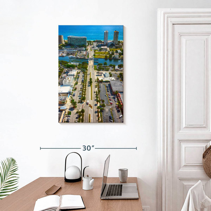 Aime Pompano Beach, Floride, H 30 po x l 20 po