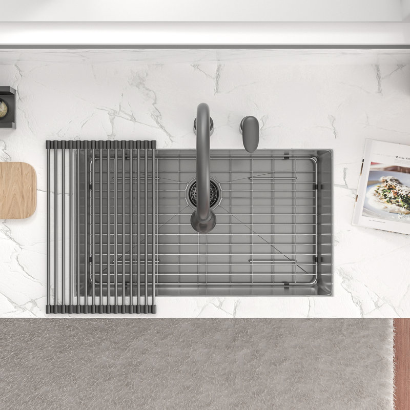 30'' L x 18" W Undermount Single Bowl Stainless Steel Kitchen Sink with Sink Grid and Basket Strainer, GunMetal Black
