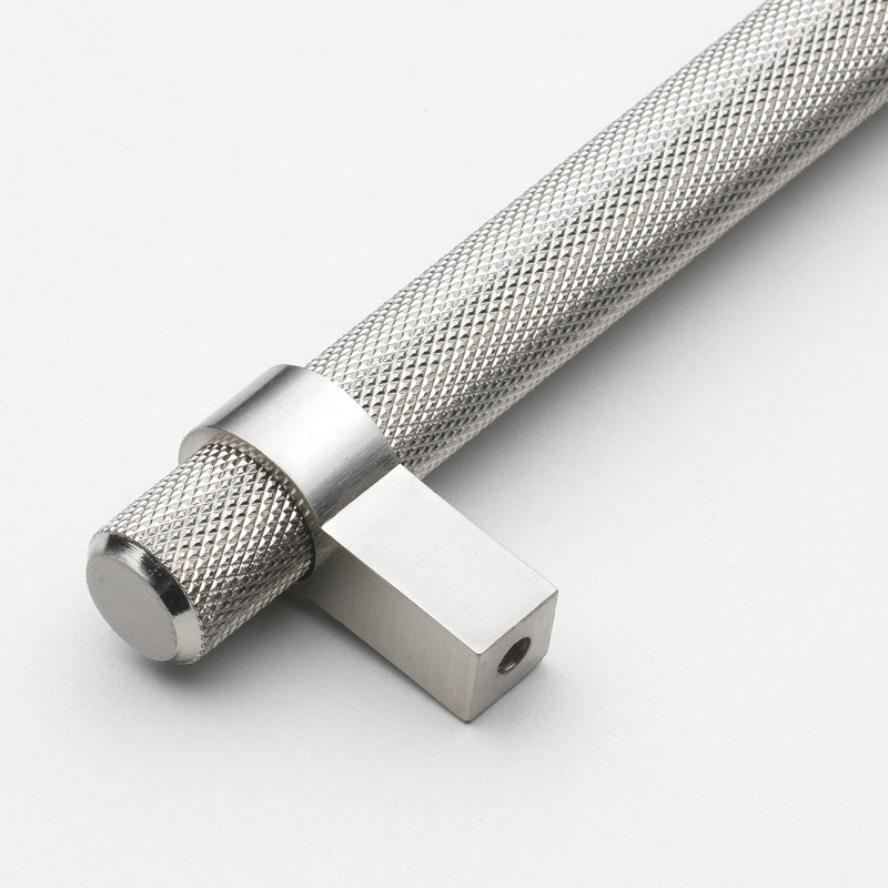 Poignée barre en acier massif GlideRite de Pinnacle Collection, Acier inoxydable, 5.0625"