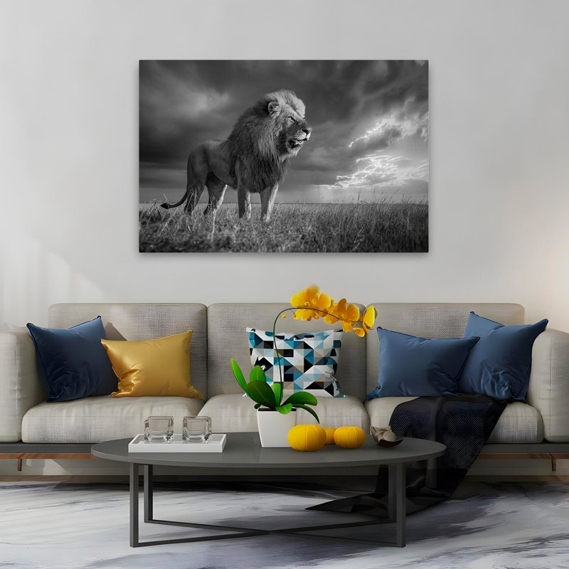 Egger – SavannaLion, 40" H x 60" W