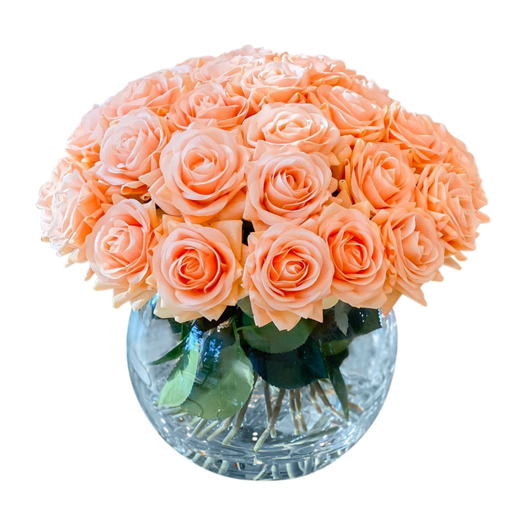 Rose Arrangement in Vase Primrue Flower 
