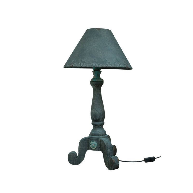 Nostalgia Metal Table Lamp