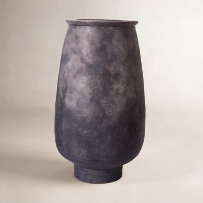 Ishara Vase