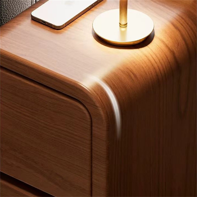 Table de chevet étroite Leighlah en cuir de couleur noyer rouge - Une table de chevet moderne avec rangement, dotée d'un design minimaliste en bois massif conçu pour les petits espaces et les espaces étroits de la chambre à coucher.