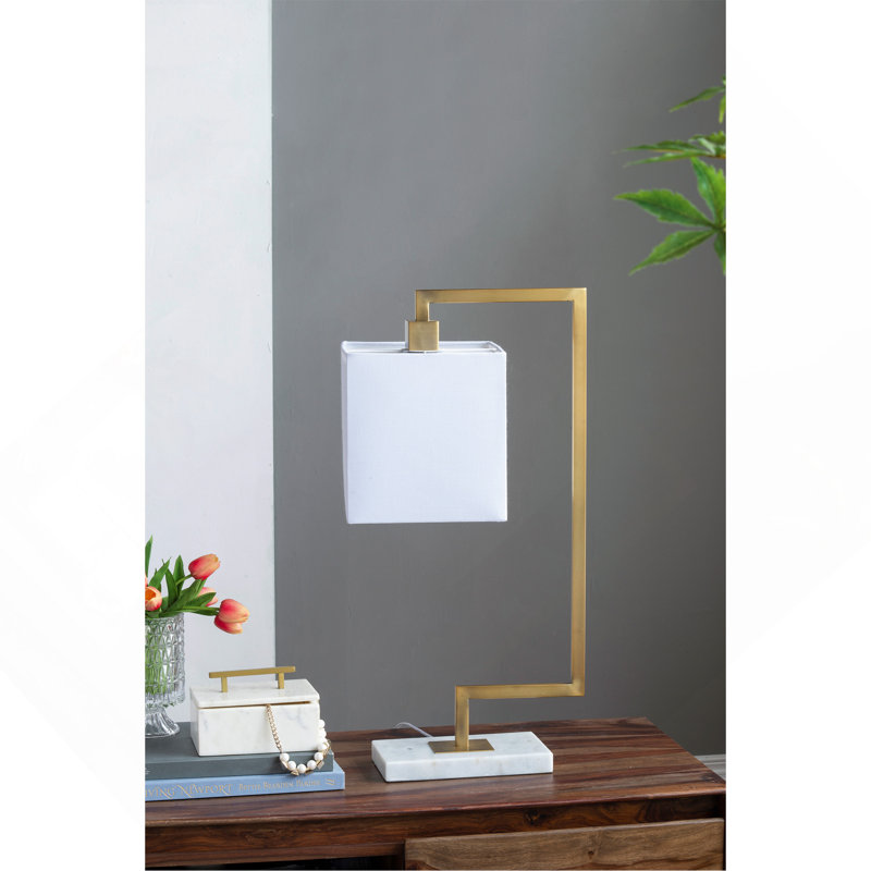 Lampe de table en métal 9 x 14,3 x 25,2 po