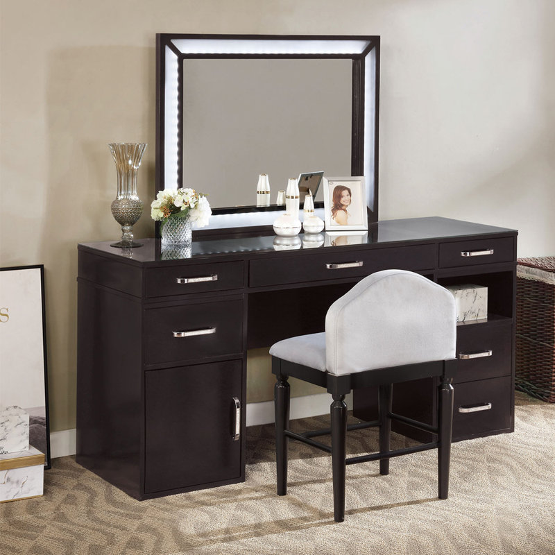 Vickie Vanity