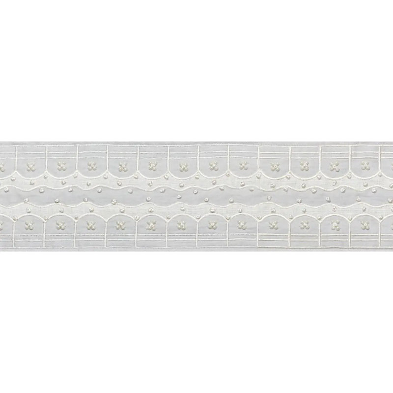 Perla Tape, Dove