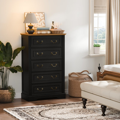 Guilarte 5-Drawer Manufactured Wood Dresser