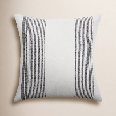 Hoya 20" x 20" Pillow Cover