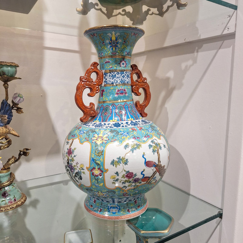 Porcelain China Table Vase