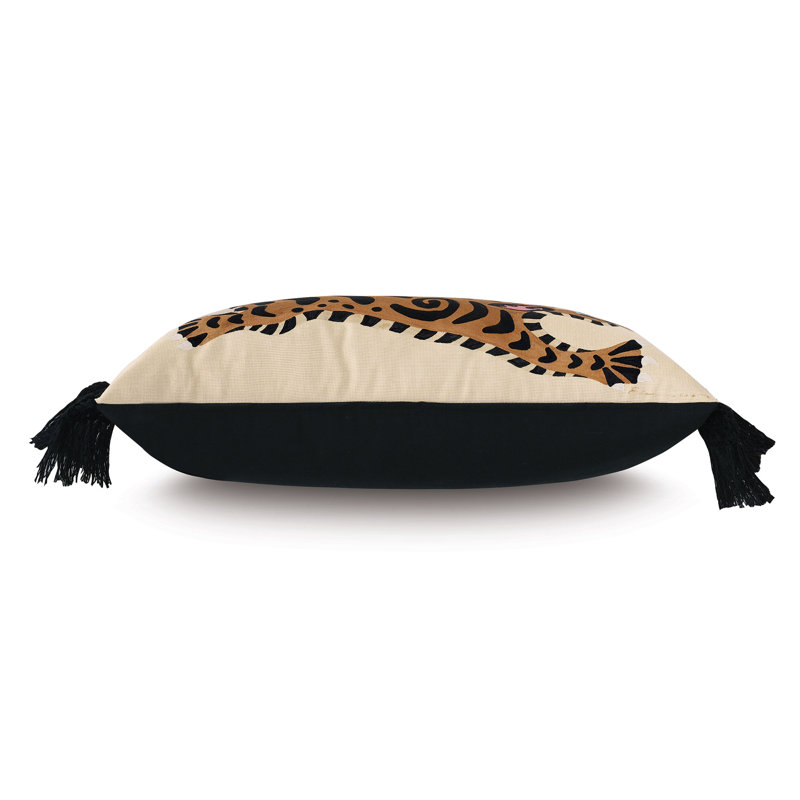 Guster Lumbar Indoor/Outdoor Pillow Cover & Insert