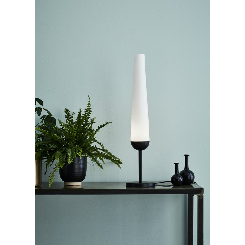 Strasburg Metal Novelty Lamp, Black