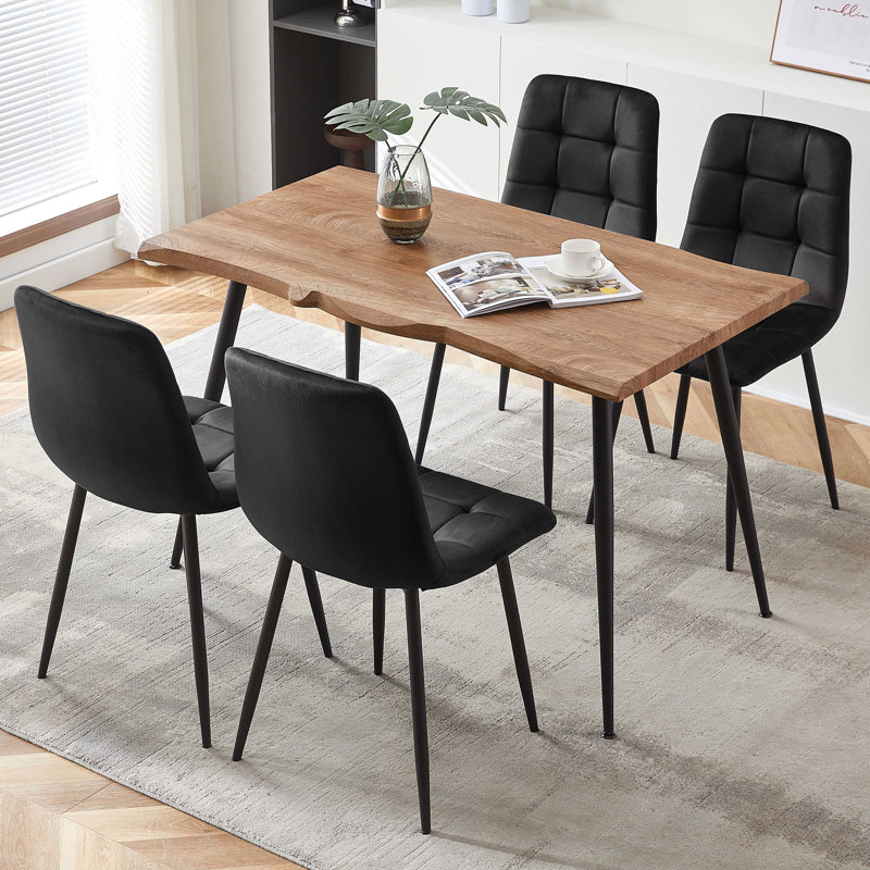 Lawanda Dining Table Set With 4 Chairs