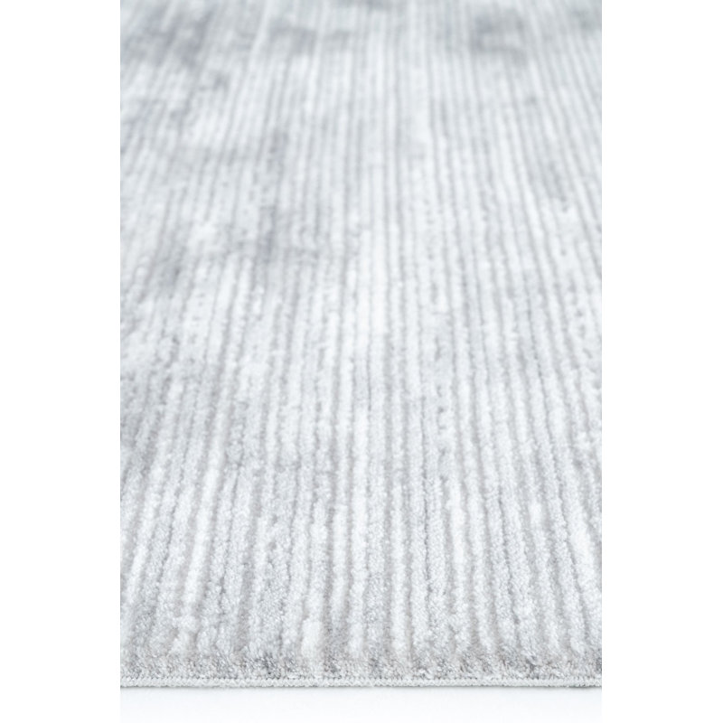 Aulani Striped Indoor / Outdoor Area Rug, Rectangle 6'7" x 9'10"