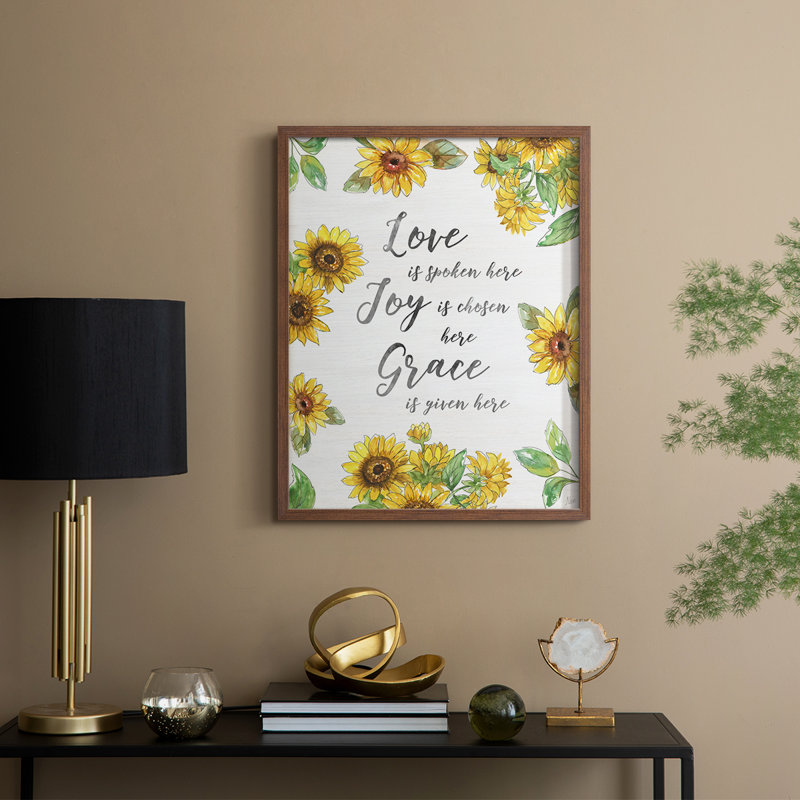 Grace Grace Here, reproduction encadrée - bois massif, H 15 po x l 12 po, Noyer