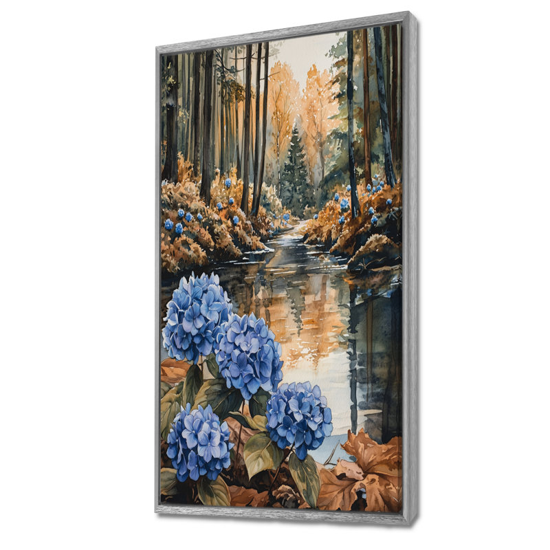 Gitika Hydrangeas By The Forest River I - Hydrangea Wall Art, H 60 po x l 28 po, Reproduction avec cadre flottant