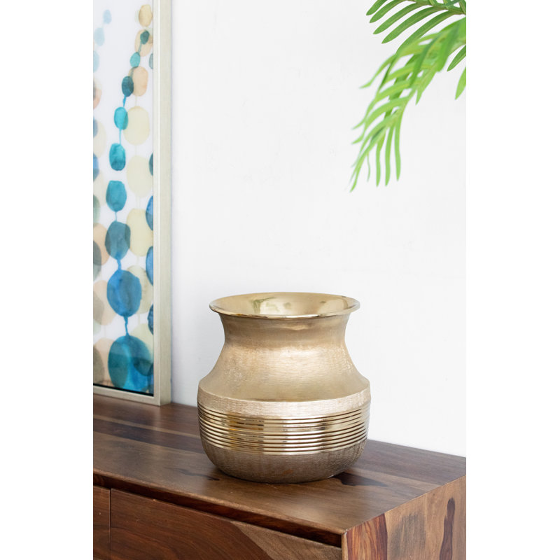 Zeppelin Aluminum Table Vase, Mink Ribs Gold, 8.9" H x 8.5" W x 8.5" D
