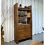 Présentoir 31,50 "en bois massif brun standard et armoires en porcelaine