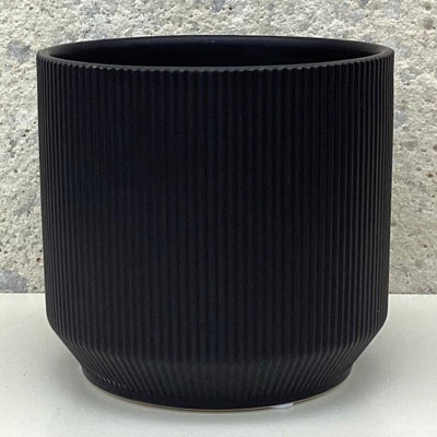Matte Black Ribbed Planter