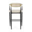 Tabouret de bar moderne en fer avec revêtement en tissu durable pour des sièges confortables et contemporains.