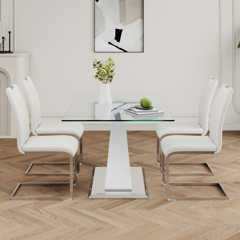 Table en verre de style moderne