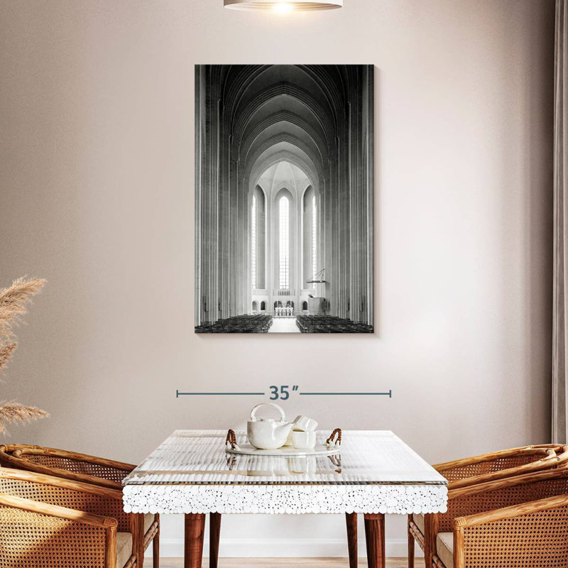 Lilie III, 45" H x 30" W