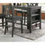 Table moderne en bois massif gris pour la cuisine et la salle à manger, hauteur de comptoir avec tablettes de rangement grises, côté-532548862