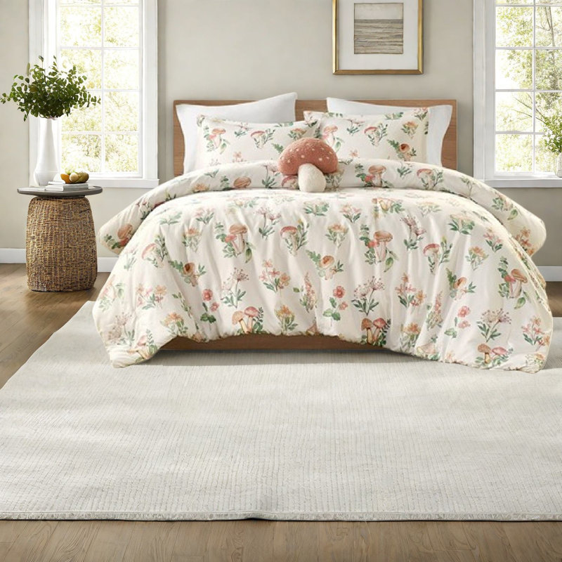 Comfortable Multicolor Bedding Sets, Polyester Hypoallergenic, Whimsical Style For Home