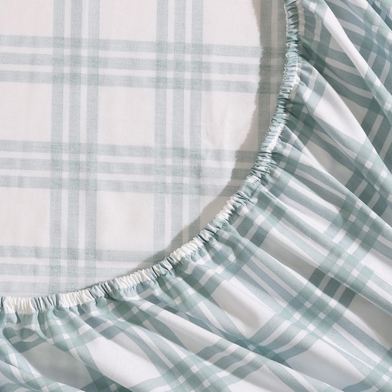 Ensemble de draps en polyester Shasta Lake, Ensemble de draps pour grand lit avec 2 taies d'or, Carreaux verts de base