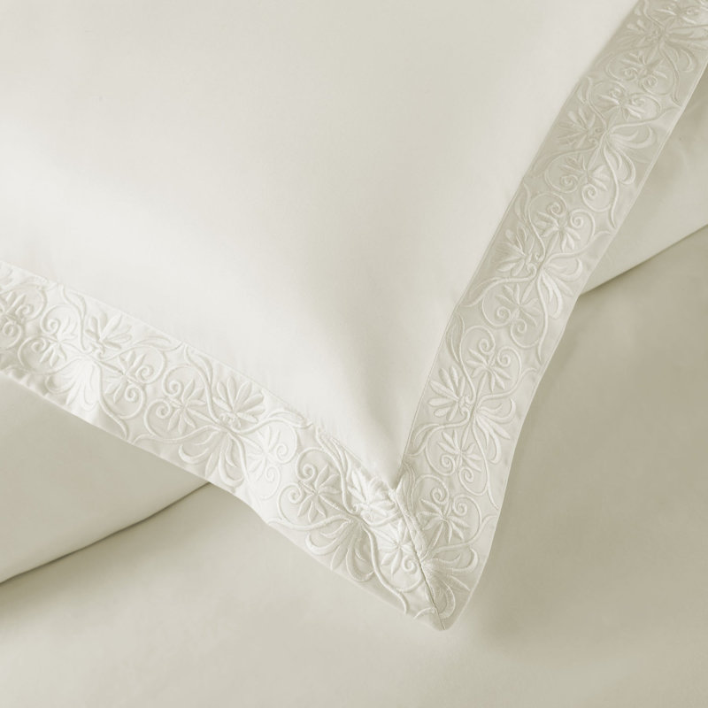 Ariane Duvet Cover Set, Queen Duvet Cover + 2 Standard Sham, Ivory