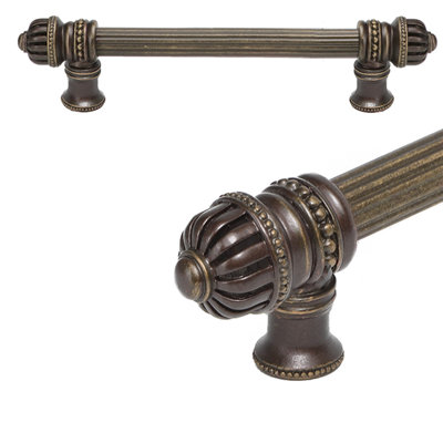 Cricket Cage 6 inches c.c. with 5/8 reeded center long pull large finial in Antique Brass