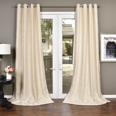 Holtz Semi Sheer Curtain