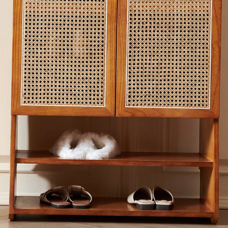 Rangement à chaussures de style japonais