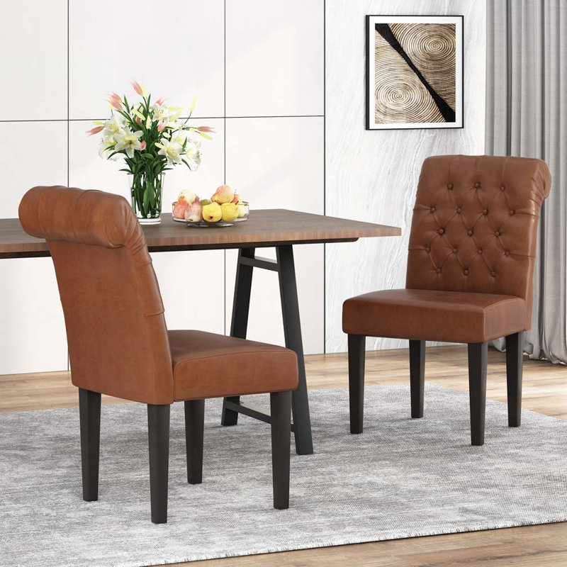Chaise rembourrée touffetée, Marron clair