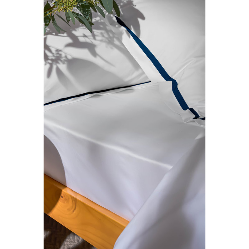 Beaumont Sheet Set, White/Navy, Queen Sheet Set