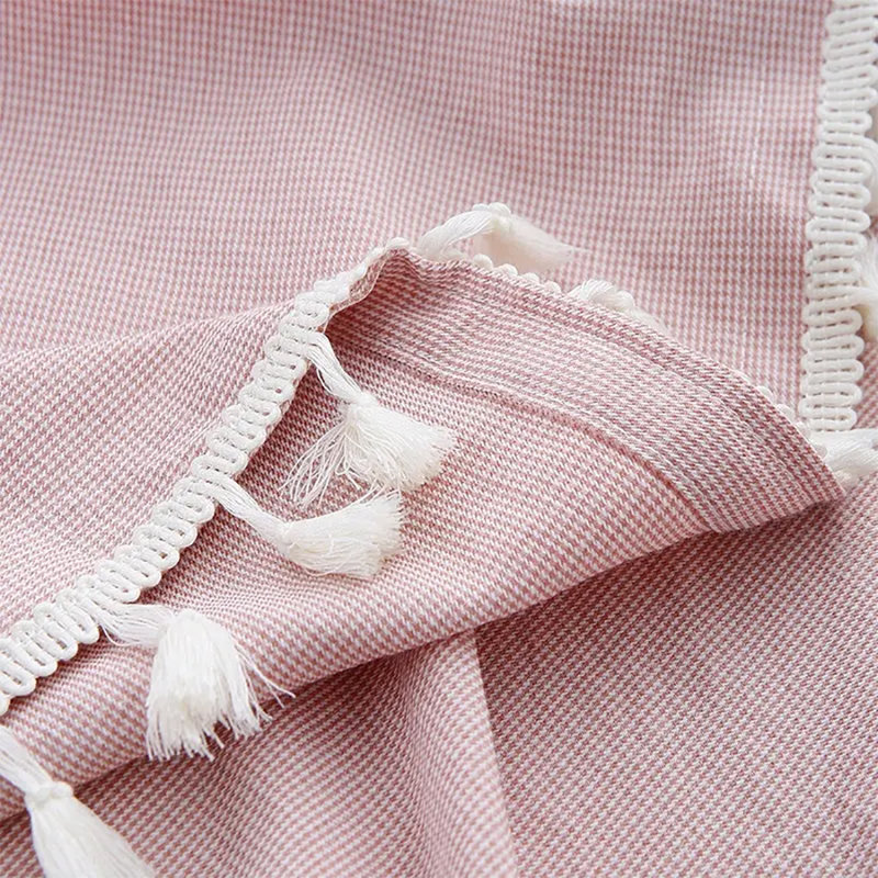 Yaely Square Houndstooth Cotton Tablecloth, Pink