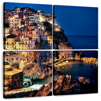 Gillard Manarola In The Cinque De Terre Italy