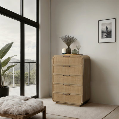 Commode Windsor en bois massif et canne naturelle Windsor