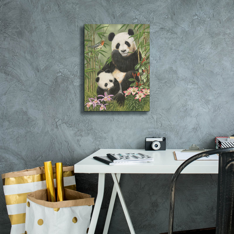 «Panda Paradise» par William Vanderdasson, H 16 po x l 12 po x P 0,75 po