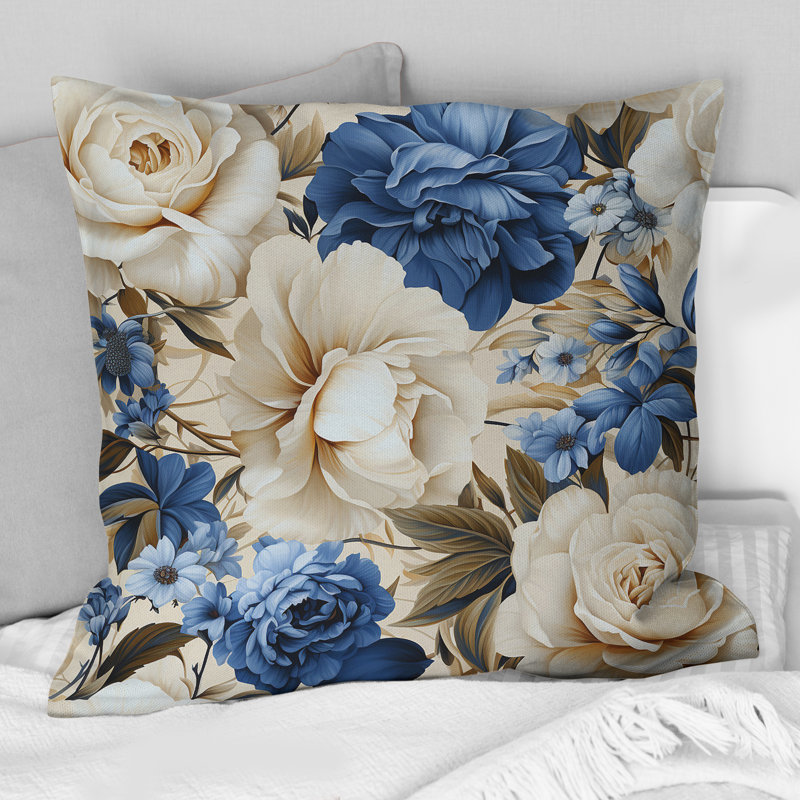 Coussin décoratif à motif floral victorien bleu Renaissance VI, H 16 po x l 16 po