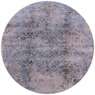 Hust Oriental Indoor Rug