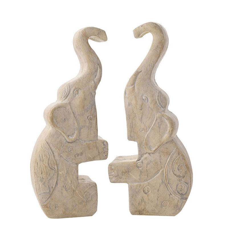 Figurines & Sculptures